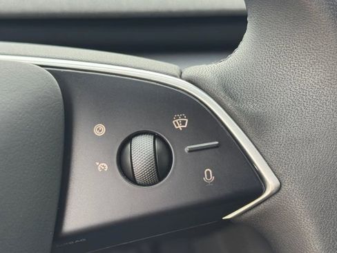 Used 2025 Tesla Model 3 Long Range RWD image 7
