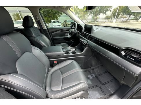 Used 2025 Honda Pilot EX-L image 20