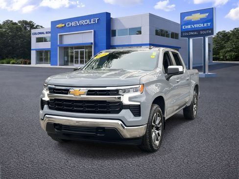 Certified 2024 Chevrolet Silverado 1500 LT image 2