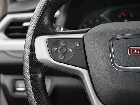Used 2022 GMC Acadia SLE FWD image 22