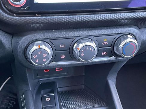 Used 2024 Nissan Kicks SV image 26