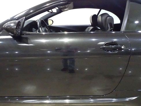 Used 2007 BMW M6 Convertible RWD image 30