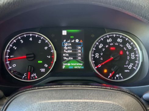 Used 2020 Toyota RAV4 LE w/ Carpet Mat Package FWD image 26