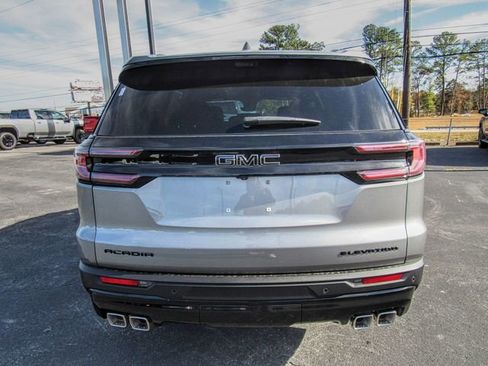 New 2026 GMC Acadia Elevation image 5