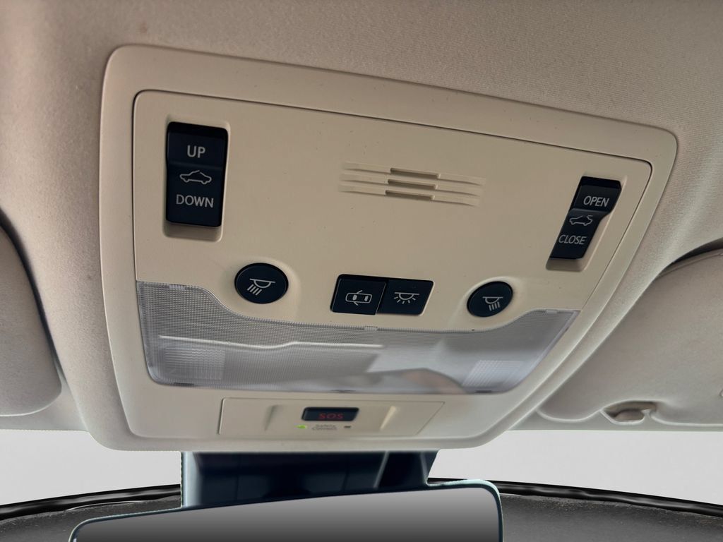 Used 2019 Lexus IS 300 w/ Premium Package RWD image 35
