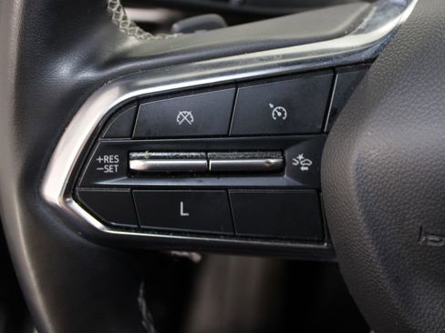 Used 2024 Chevrolet Traverse LT image 22