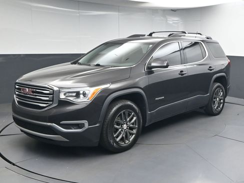 Used 2018 GMC Acadia SLT FWD image 3