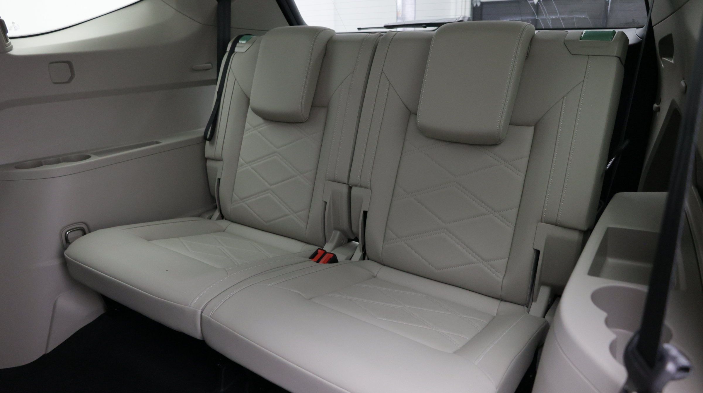 Used 2026 Volkswagen Atlas SE FWD image 32