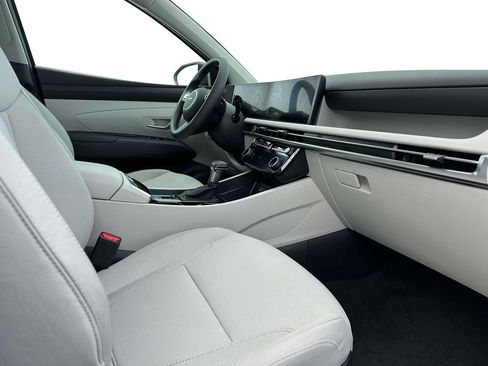 Certified 2025 Hyundai Tucson SEL AWD/4WD image 23