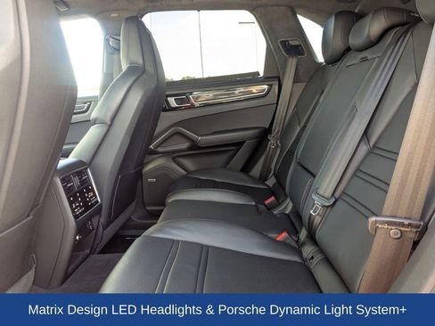 Used 2021 Porsche Cayenne GTS w/ Premium Package Plus image 16