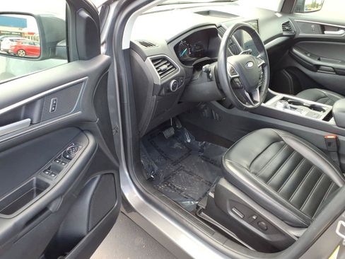 Used 2024 Ford Edge SEL AWD/4WD image 10