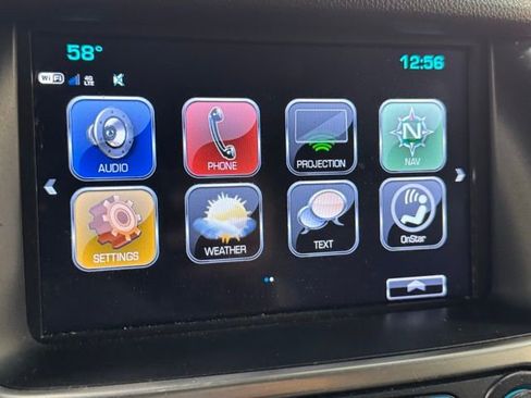 Used 2019 Chevrolet Suburban LT image 21