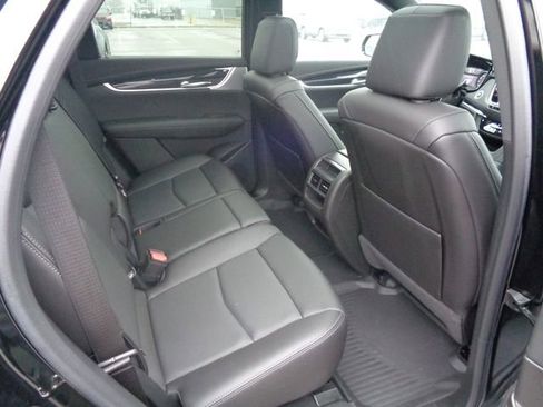 Certified 2023 Cadillac XT5 Premium Luxury w/ LPO, Floor Liner Package image 20