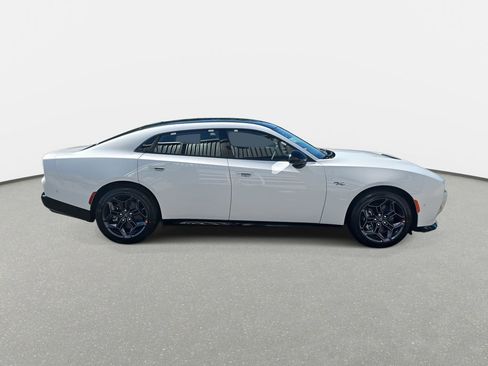 New 2026 Dodge Charger R/T AWD/4WD image 4