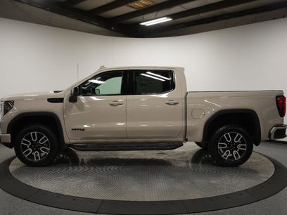 New 2026 GMC Sierra 1500 AT4 w/ AT4 Premium Package