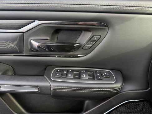 Used 2022 RAM 1500 Limited w/ Cold Weather Group image 21