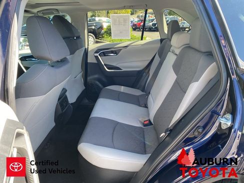 Used 2021 Toyota RAV4 XLE w/ Convenience Package AWD/4WD image 24