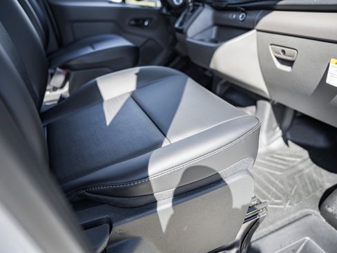 New 2026 Ford Transit 250 148 Medium Roof image 29