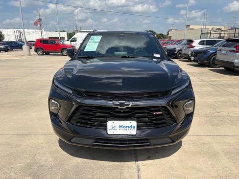Used 2023 Chevrolet Blazer RS w/ Driver Confidence II Package FWD image 3