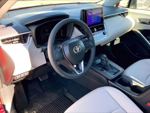New 2026 Toyota Corolla Cross LE image 8
