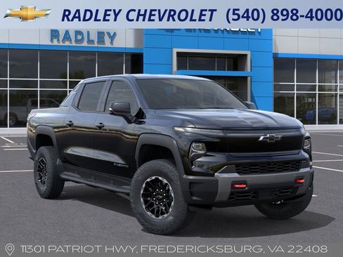 New 2026 Chevrolet Silverado EV Trail Boss image 7