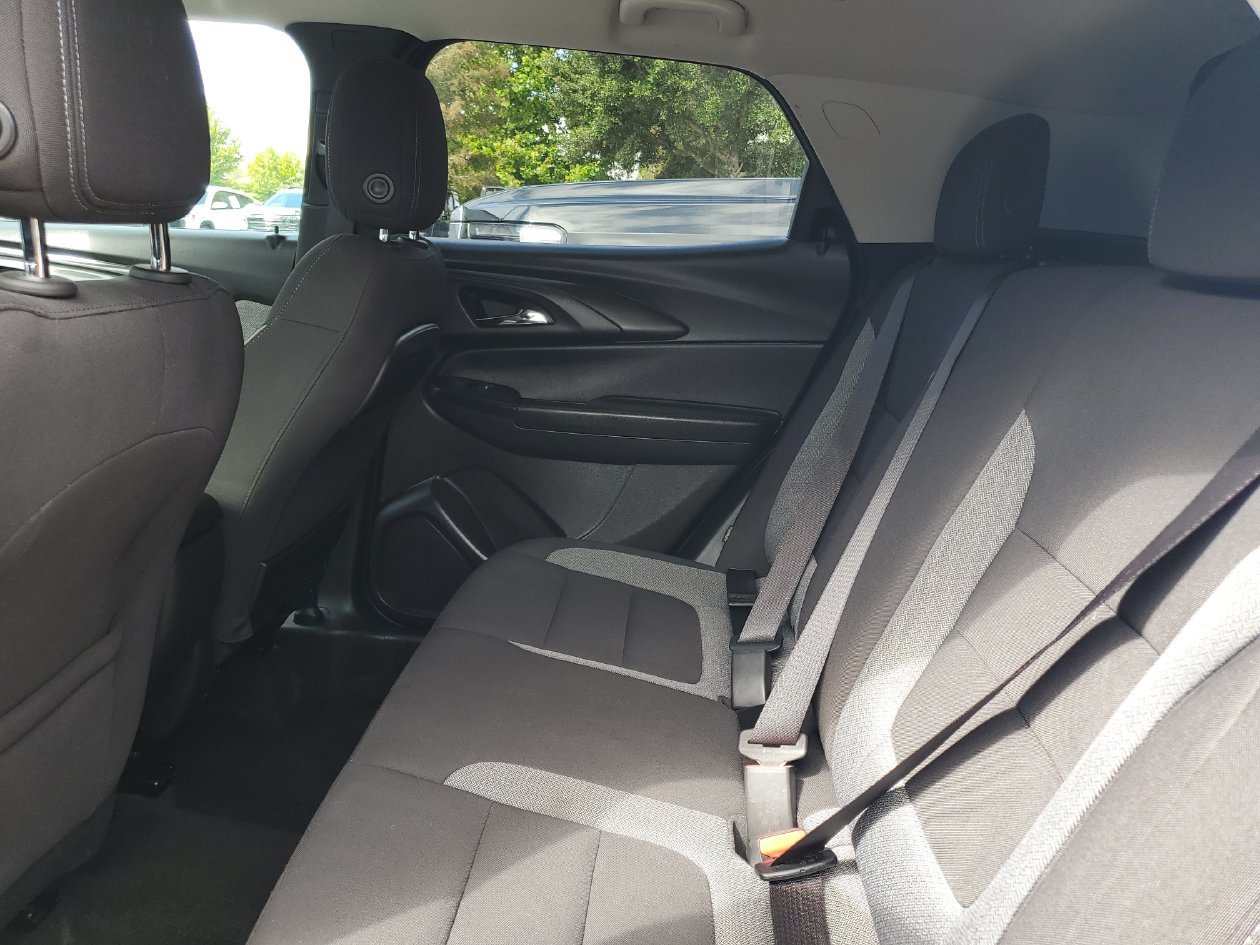 Used 2025 Chevrolet TrailBlazer LT AWD/4WD image 10