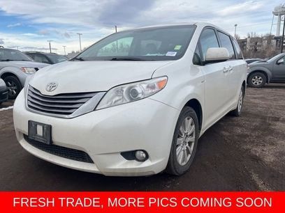 Used 2017 Toyota Sienna XLE