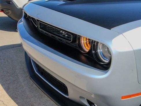 Used 2022 Dodge Challenger R/T w/ Blacktop Package image 7