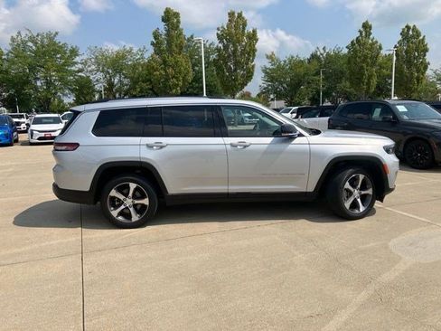 Certified 2023 Jeep Grand Cherokee L Limited w/ Trailer Tow Group (B) AWD/4WD image 5