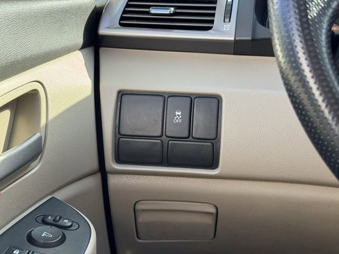 Used 2013 Honda Odyssey LX image 23