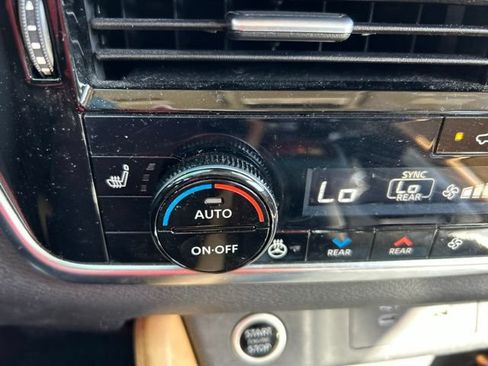 Used 2022 Nissan Rogue Platinum w/ Head-Up Display Package FWD image 20