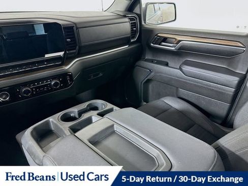 Used 2023 Chevrolet Silverado 1500 LT image 25