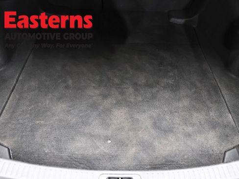 Used 2022 Toyota Corolla LE FWD image 9