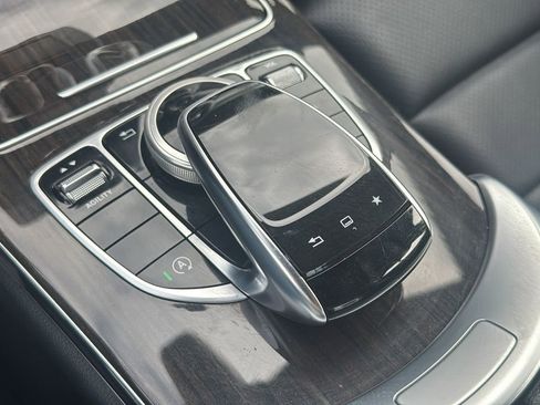 Used 2015 Mercedes-Benz C 300 4MATIC Sedan image 22