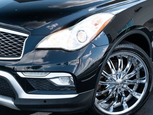 Used 2016 INFINITI QX50 AWD w/ Premium Plus Package image 3