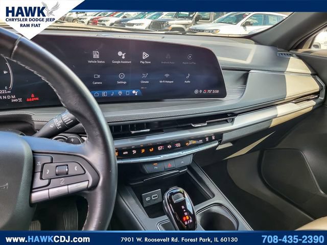 Used 2025 Cadillac XT4 Premium Luxury AWD/4WD image 20