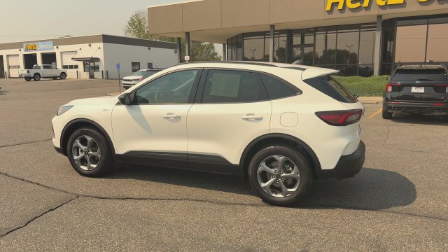 Used 2025 Ford Escape ST-Line w/ Tech Pack #1 AWD/4WD image 6