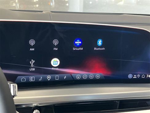 New 2026 Cadillac Lyriq V image 18