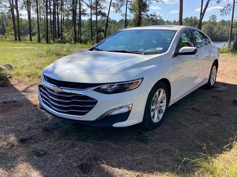 Used 2024 Chevrolet Malibu LT FWD image 1