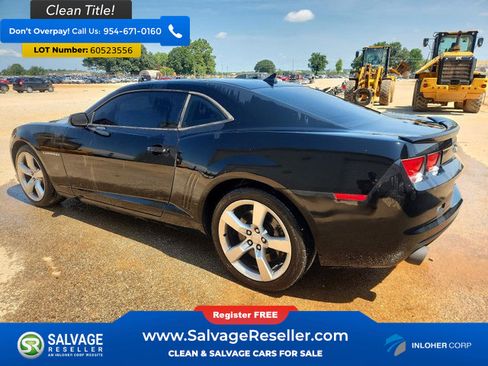 Used 2011 Chevrolet Camaro SS RWD image 3