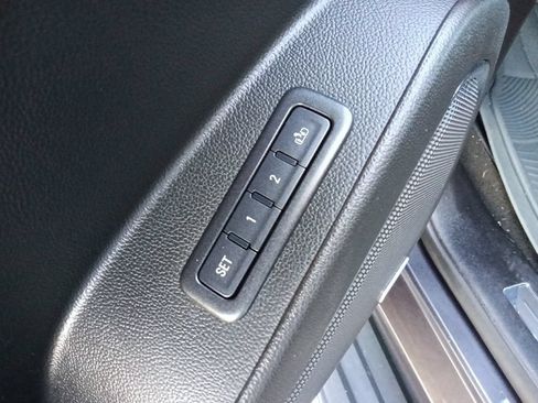 Used 2017 GMC Yukon Denali w/ Open Road Package AWD/4WD image 14