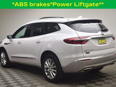 Used 2021 Buick Enclave Premium w/ Sun and Sites Package image 6