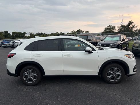 Used 2026 Honda HR-V LX image 8