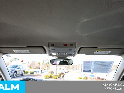 Used 2024 Volkswagen Jetta SE image 49