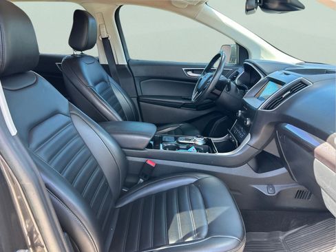 Used 2020 Ford Edge SEL FWD image 12