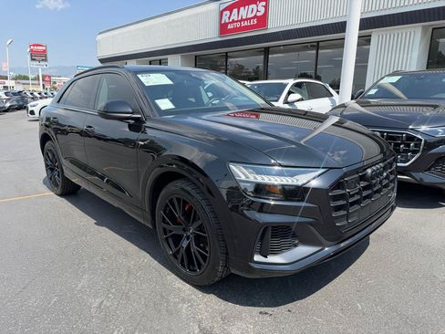 Used 2023 Audi Q8 Premium Plus w/ Premium Plus Package AWD/4WD image 2