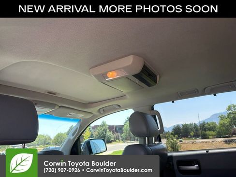 Used 2012 Toyota Sequoia Platinum AWD/4WD image 17