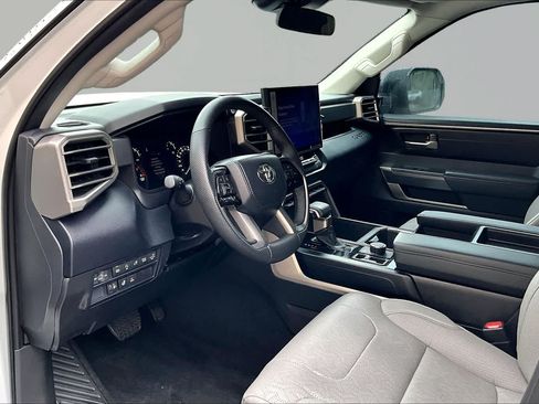 Used 2024 Toyota Tundra SR5 w/ SR5 Premium Package AWD/4WD image 18