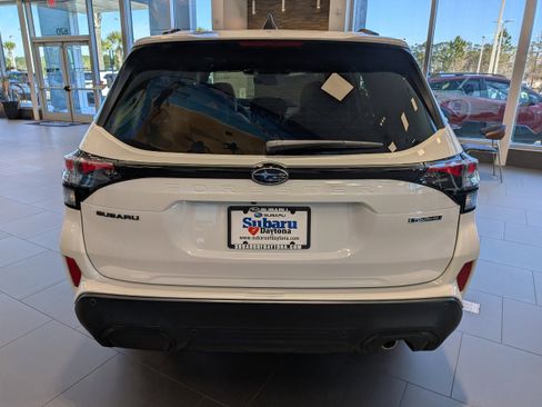 New 2026 Subaru Forester Touring image 5