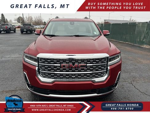 Used 2023 GMC Acadia Denali image 2